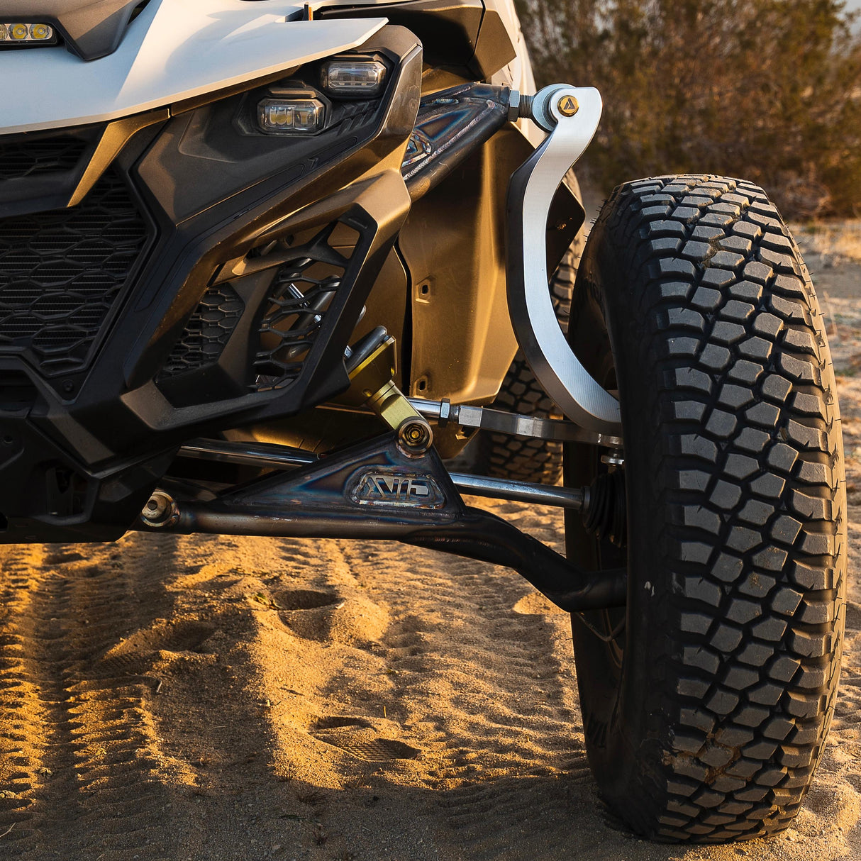 AVID Racing Can-Am Maverick R Baja Race 7075-T6 Billet Uprights mounted on vehicle