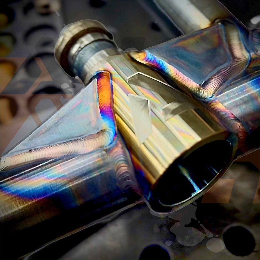 AVID Racing Can-Am Maverick R Baja Race Front Control Arm Kit TIG welded detail