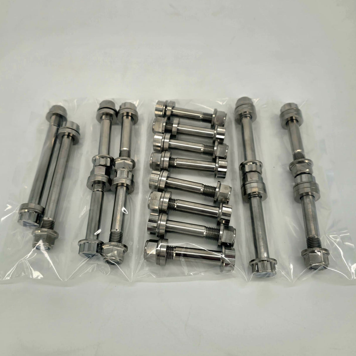Can Am X3 AVID Trailing Arm Ti Kit, 58 Pieces