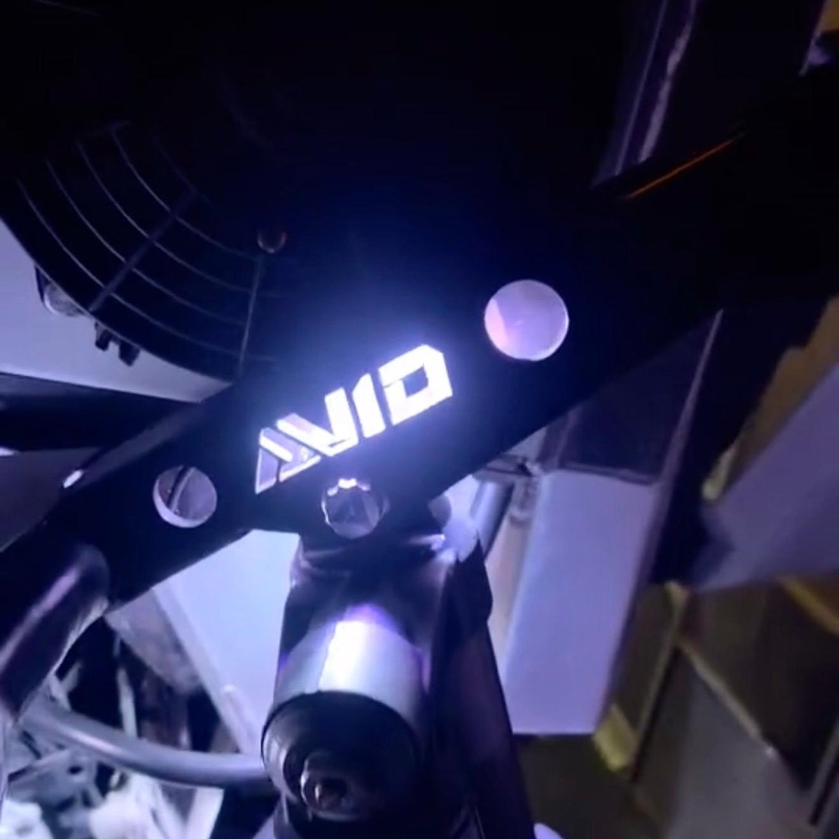 AVID YXZ1000 Rear 12" WIY Shock Tower