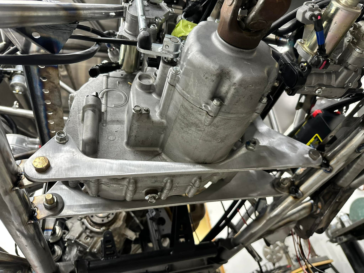 Yamaha YXZ1000 Bottom Drop Transmission Mount Adapter Kit