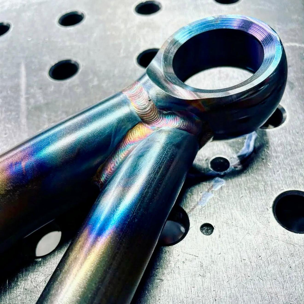 AVID Racing XC 64" stock width suspension kit close up detail of TIG welded chromoly uniball