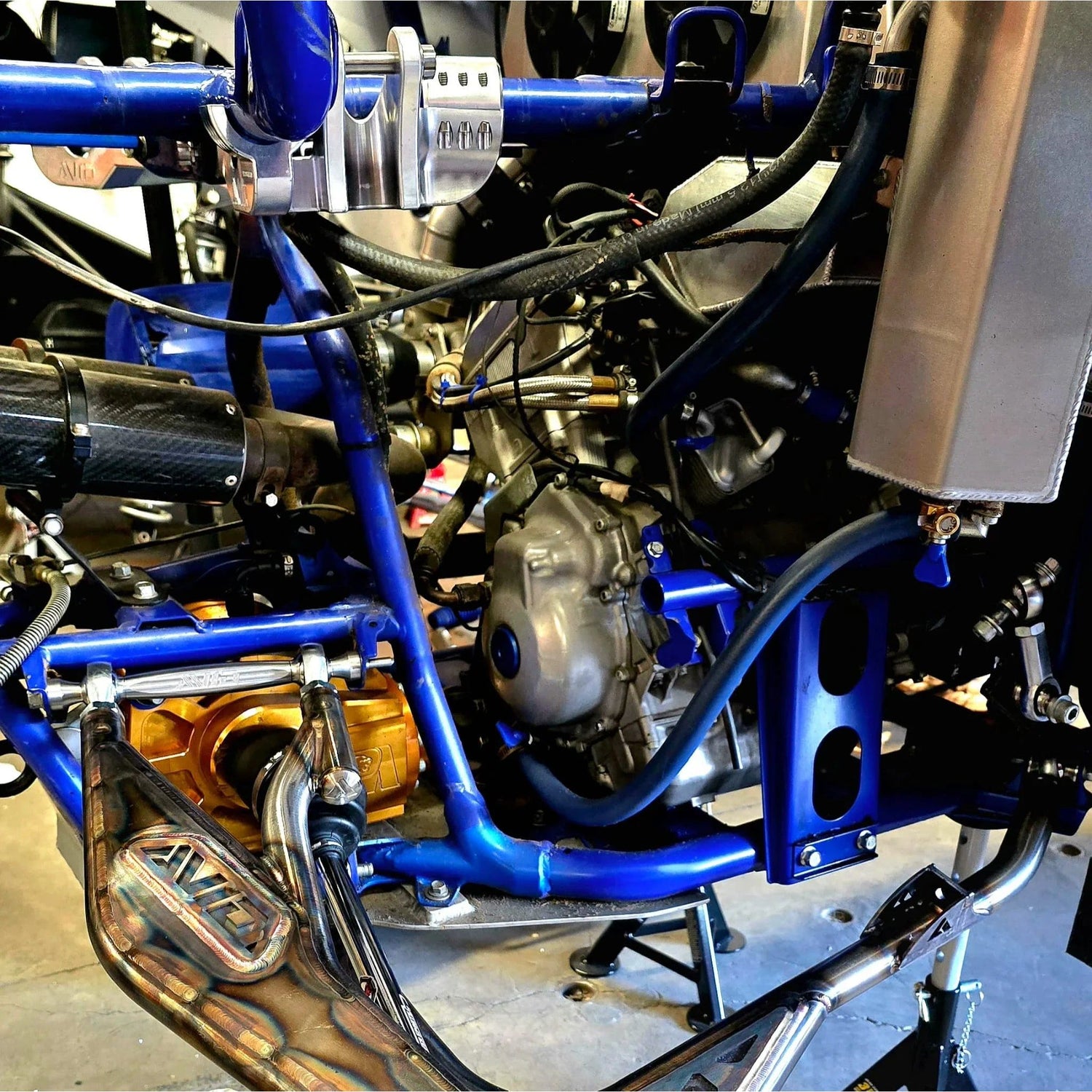 YXZ1000 MT72 Rear Mid-Travel SR Kit, 72-Inch - AVID Racing