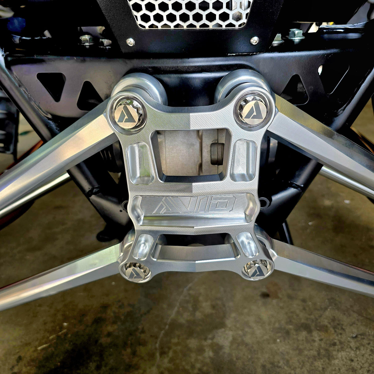 Pro R XC Rear Trailing Arm Kit - AVID Racing