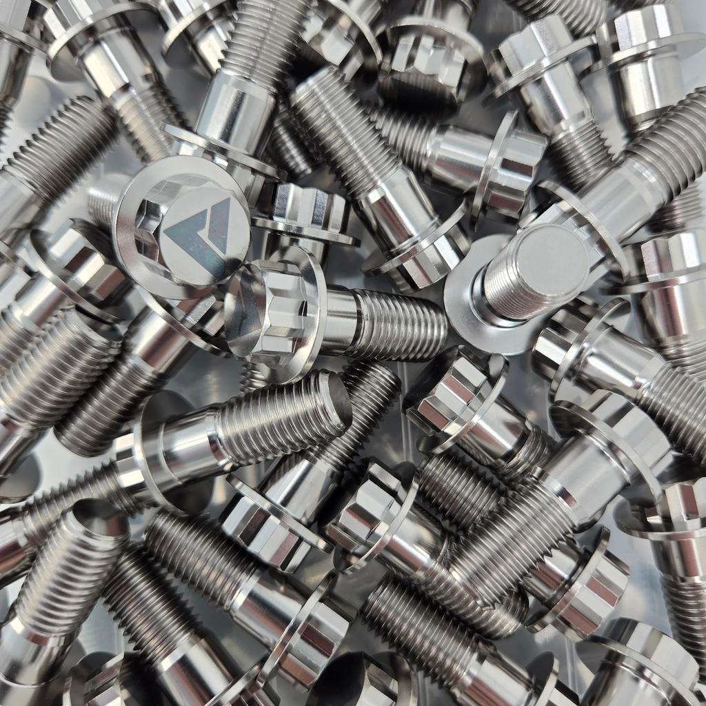 AVID Racing Titanium 12P Low Profile Flange Bolt, M12 x 1.5 x 30 mm, 20 mm Thread | AVID Racing — Bolt Pile Detail — M12-TLPFB-30x10-15_01 [AVID:e4e232f5-74a8-4679-804c-ec5f7d13b8f0] [AVID-VERSION:4444da84-8f23-4fb3-89fa-352d9ad6ce9a]