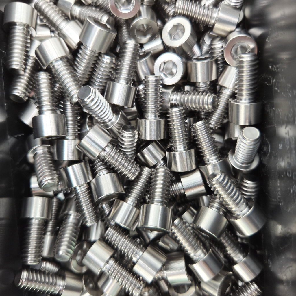 AVID Racing Titanium 3/16 Allen Cap Head Bolt, 1/4-20 x .5 inch | AVID Racing — Bulk Hardware Detail — 14-TCHB-05x0-20_01 [AVID:91a75469-e984-4c69-90be-2d3217fe1c78] [AVID-VERSION:e3d8b541-0d9e-474e-a5e0-e08e306f5a25]