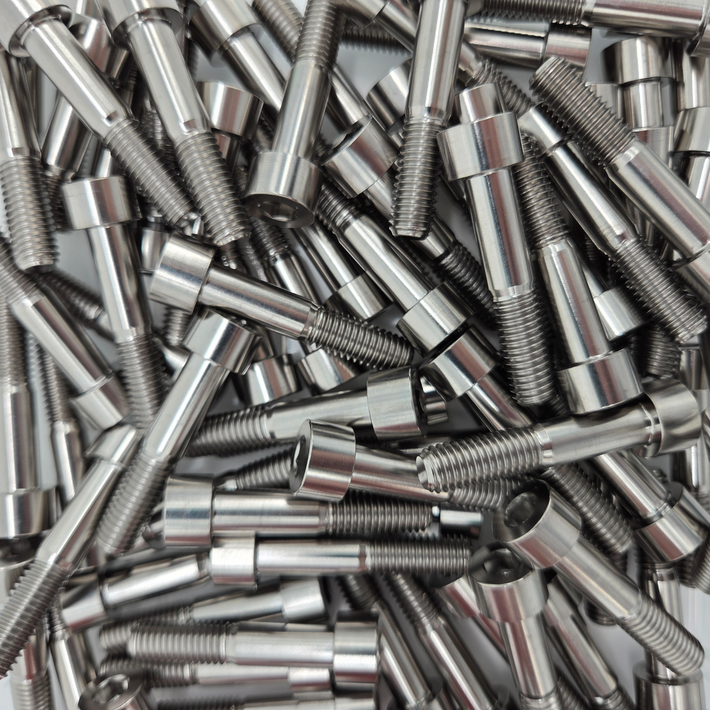 AVID Racing Titanium 6 mm Allen Cap Head Bolt, M8 x 1.25 x 40 mm, 20 mm Thread | AVID Racing — Bulk Hardware Detail — M8-TCHB-40x20-125_01 [AVID:925c9452-e996-43b1-adda-f4a0d006970c] [AVID-VERSION:e380918f-967c-44b4-9dd1-459016140714]