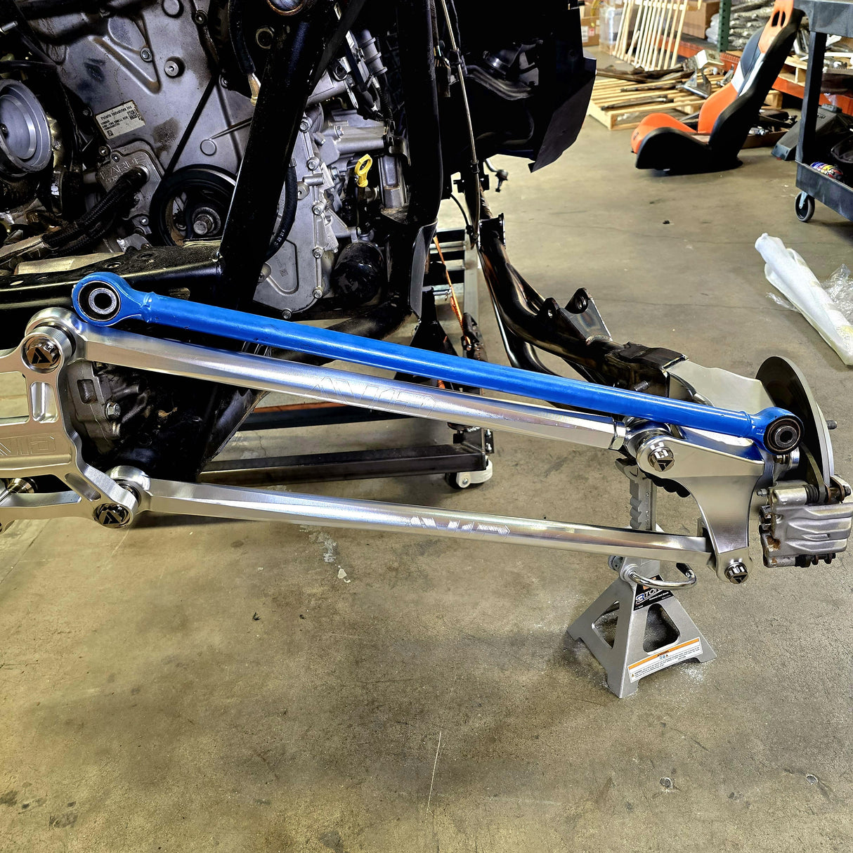 Pro R XC Rear Trailing Arm Kit