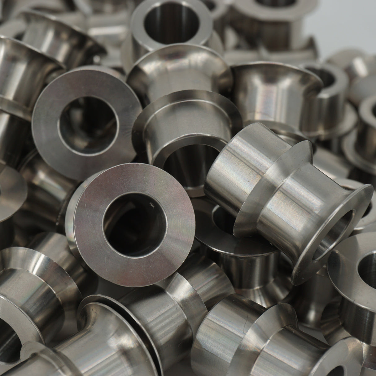 AVID Titanium Misalignment, 3/4" Bearing to 1/2" Bolt Hole, Stack 2.125"