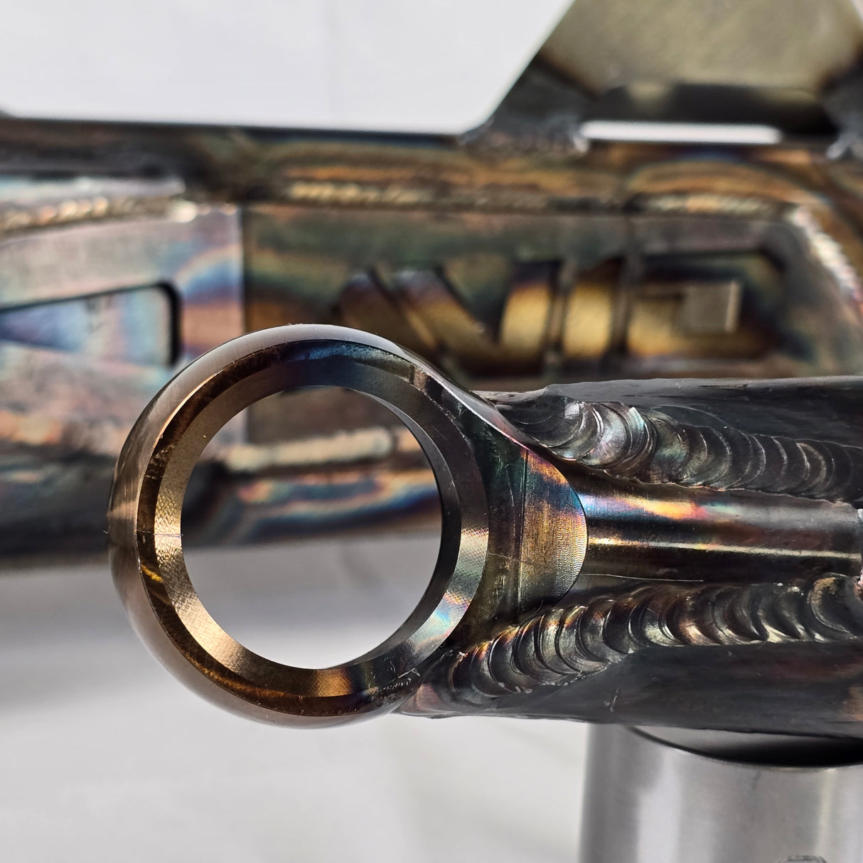 AVID Racing uniball stem cup tig welded onto chromoly suspension 