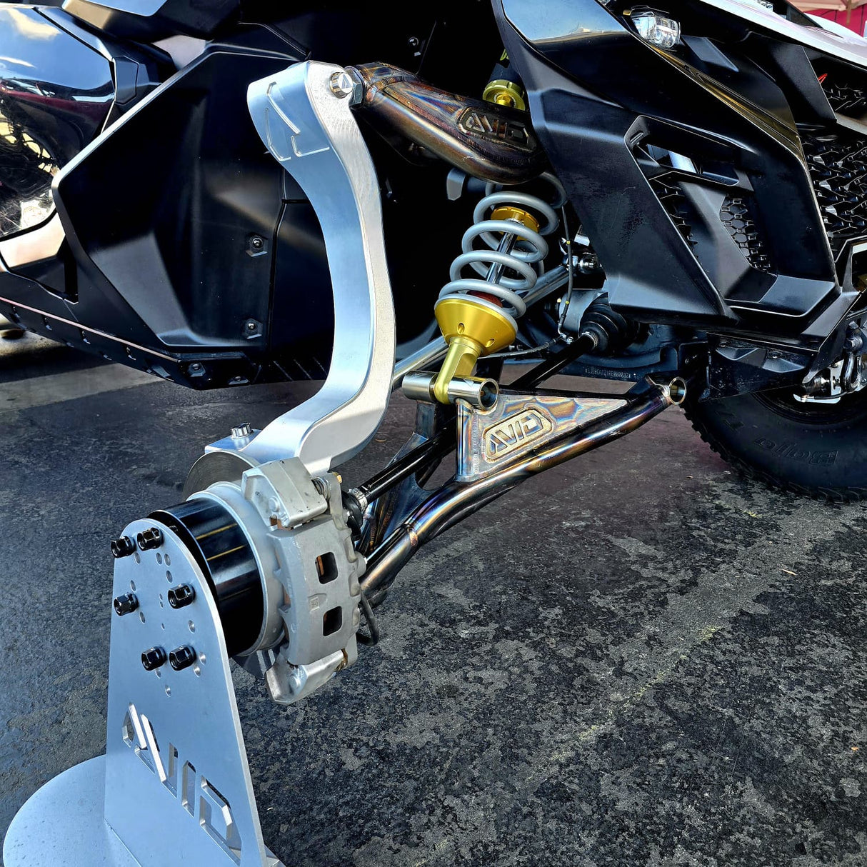 Maverick R "RACE" Front Kit
