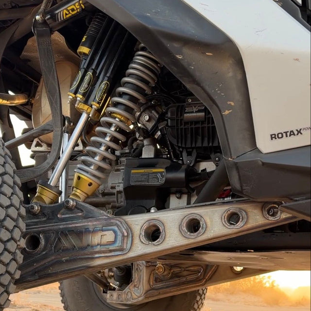 AVID Racing Can-Am Maverick R Baja Race Dual Shock conversion chromoly TIG welded trailing arm