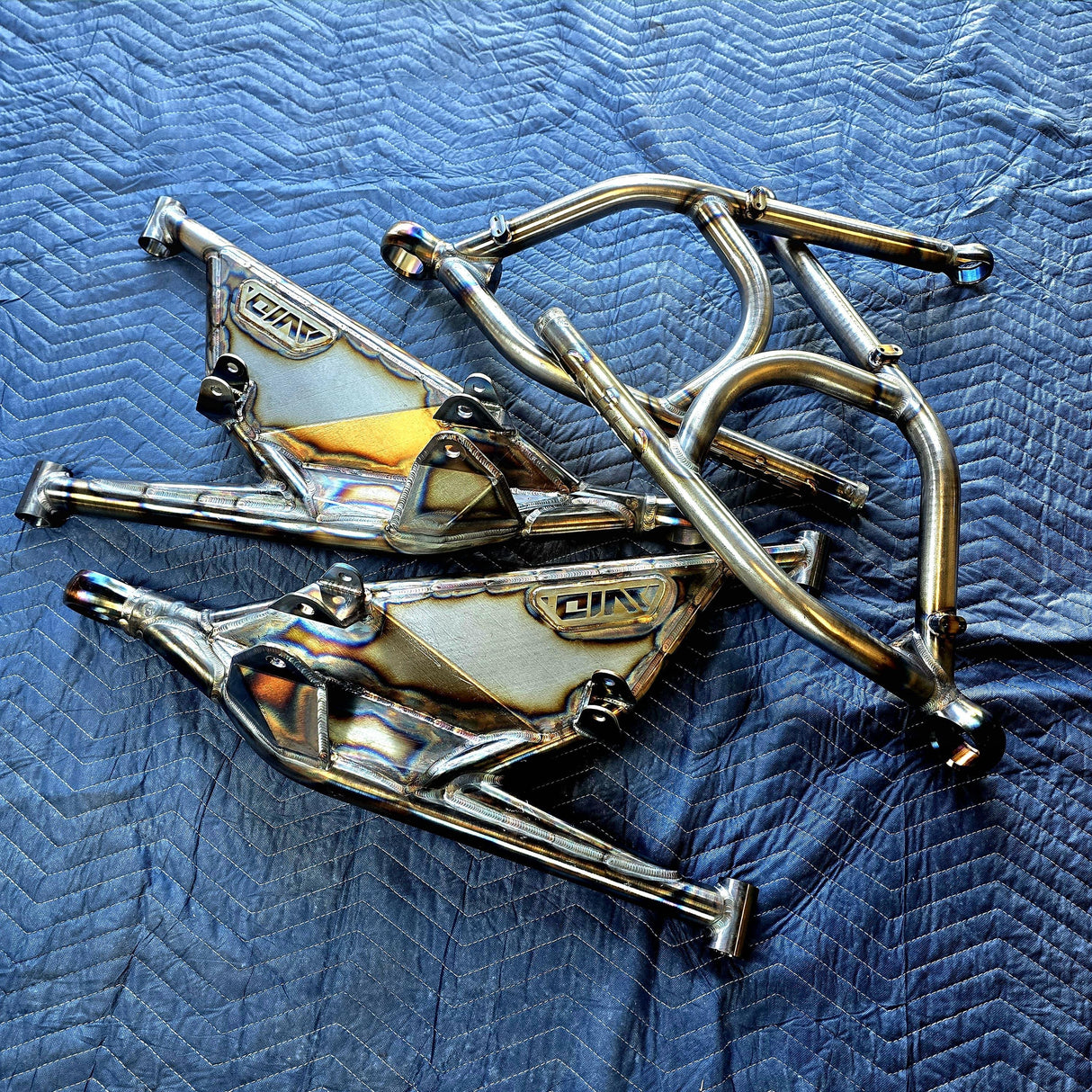 Pro R XC Front Control Arm Kit